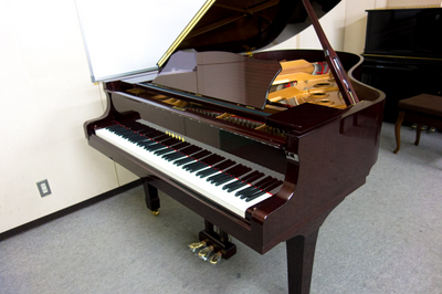 ヤマハ　YAMAHA　C3 木目サペリ中古ピアノ